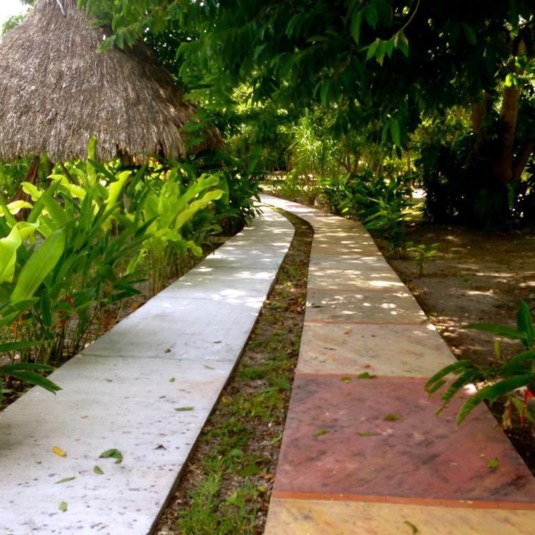 Hotel Villas Magen El Remate Exterior photo